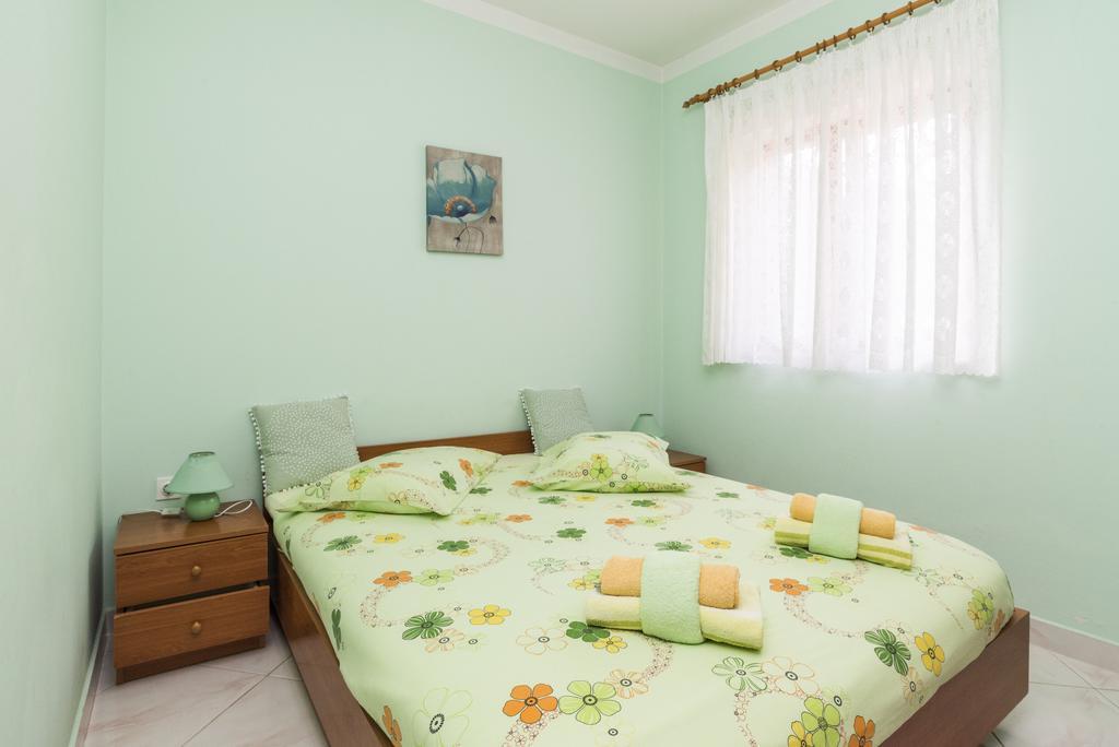 Apartments Catic Umag Exterior photo
