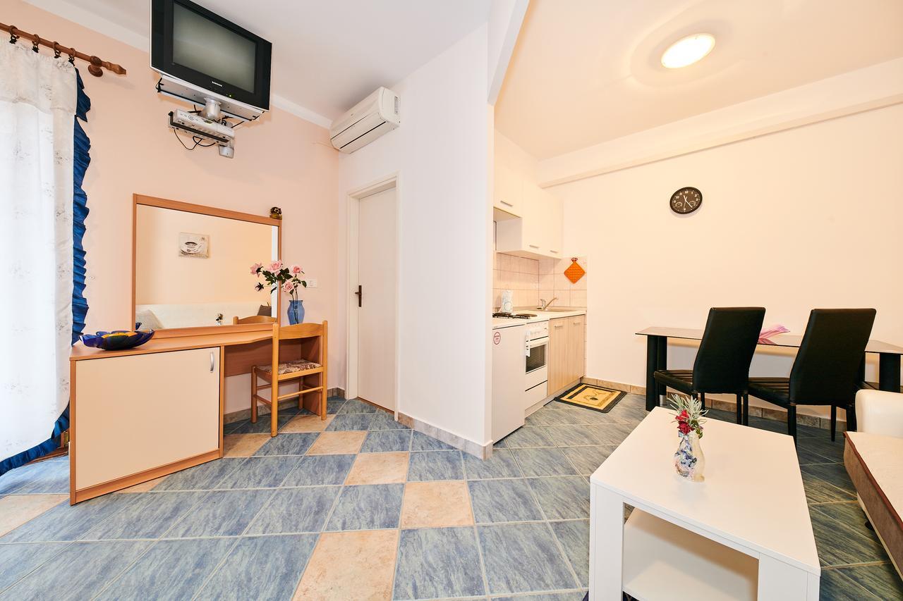 Apartments Catic Umag Exterior photo