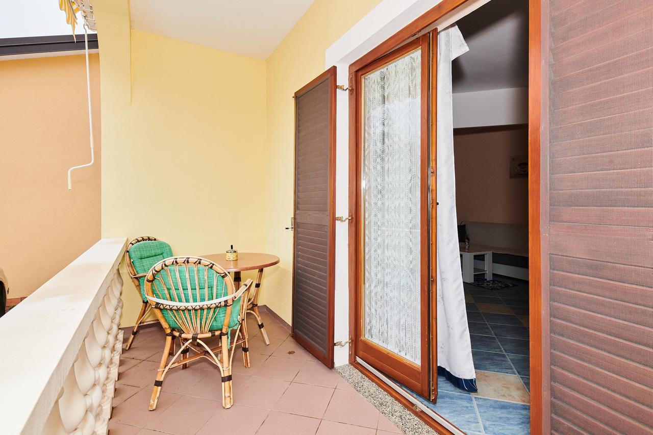 Apartments Catic Umag Exterior photo